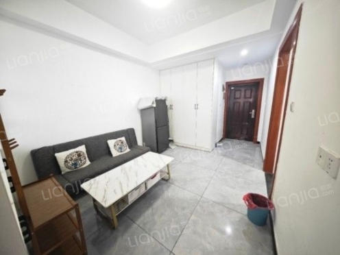 整租·翡翠国际 1室1厅 南