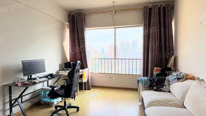 樱花丽景二手房实景图