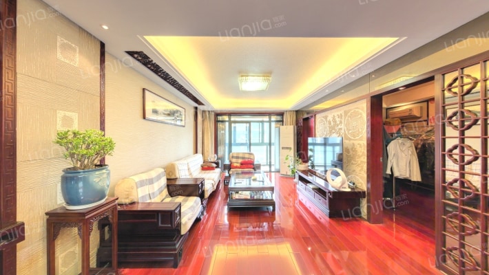 国贸公寓二手房实景图