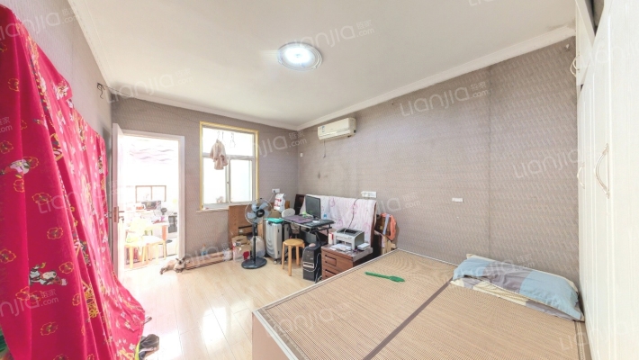 青山一村1-22号二手房实景图