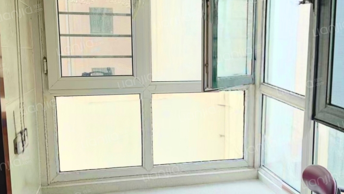 水岸花城，好房源，环境好，交通便利。-阳台