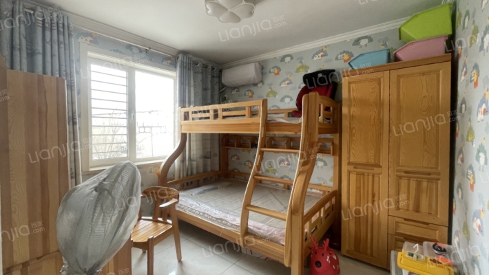 双塔区 精装三居 家具家电齐全 带地下室 看房方便-卧室C