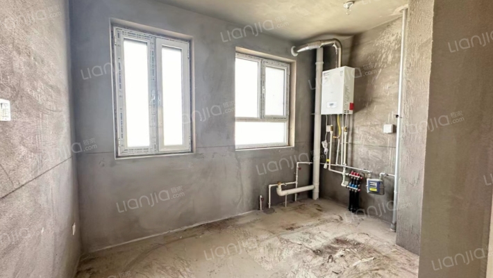 好楼层，采光好，全天都能进光，小区楼间距长，绿化高-厨房