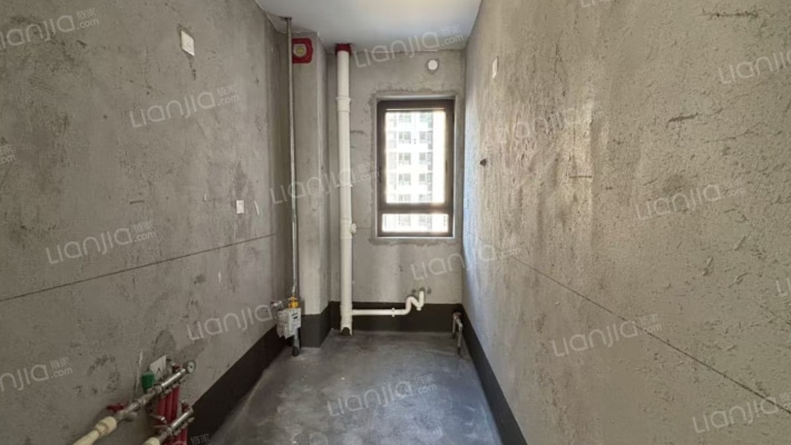 央企开发 华侨城 南北通透户型  毛坯房出售-厨房