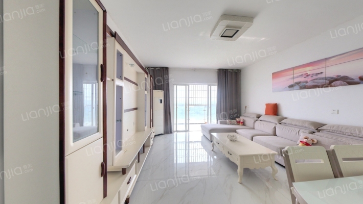 金腾江湾小区二手房实景图