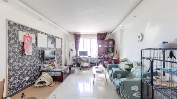 旗舰凯旋二三期二手房实景图