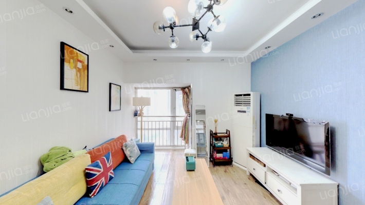 世家东部时空二手房实景图