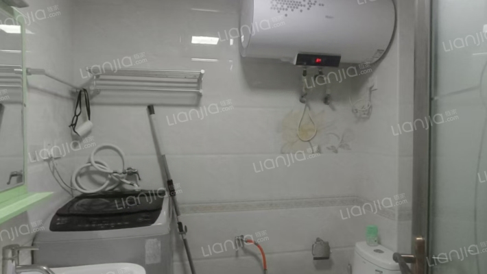 金阳瑞景 2室1厅 南-卫生间