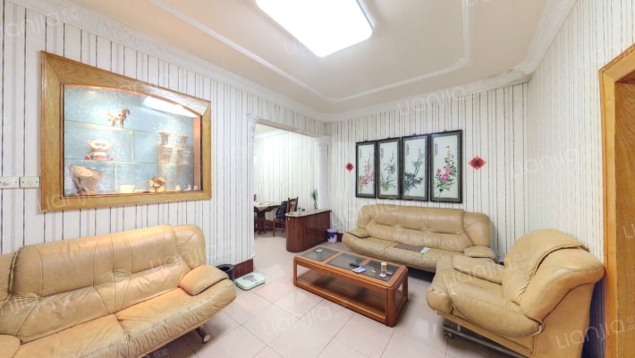 财政局小区二手房实景图