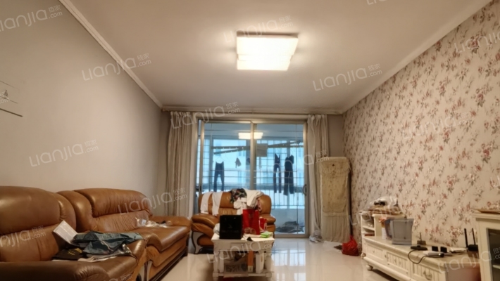 矿机花园二手房实景图