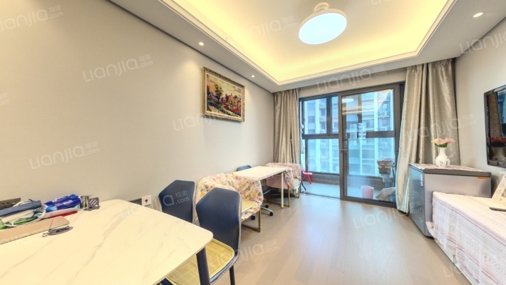 御澜博翠二手房实景图