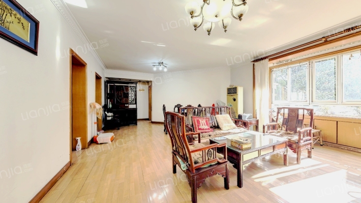 春申城四季苑二手房实景图