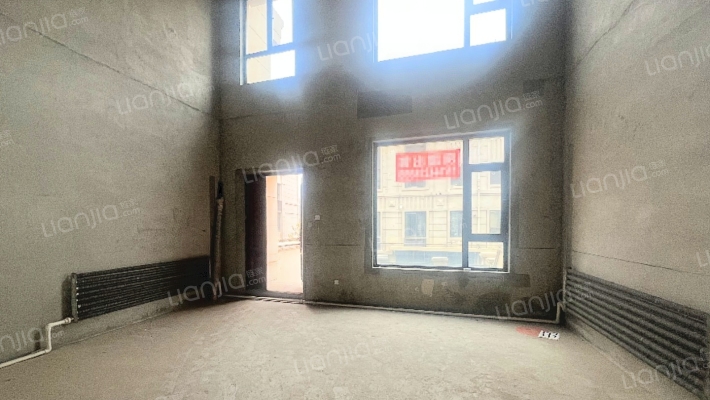 中海·央墅二手房实景图