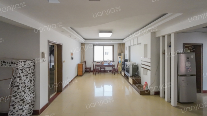 漕运小区二手房实景图