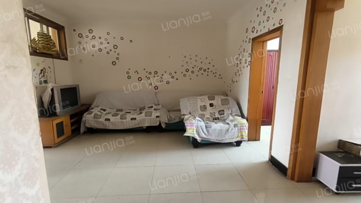 水建山庄二手房实景图