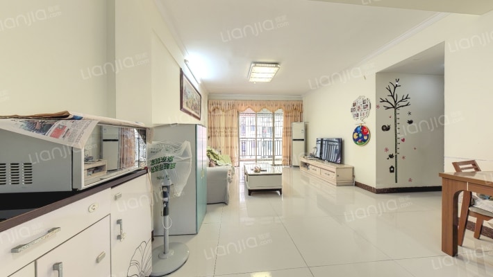 名豪苑二手房实景图