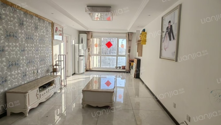 北京界三利中和城大两居，采光好门口838车站交通便利-客厅