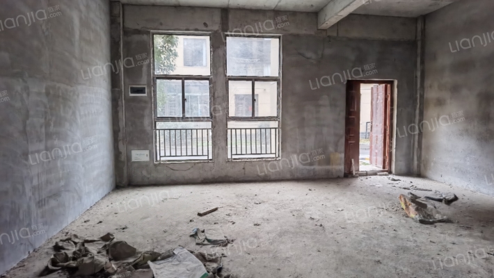 金桥蓝湾二手房实景图