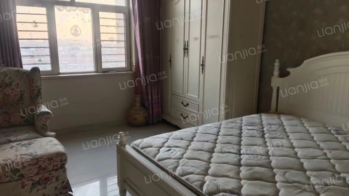 燕赵花园 电梯房 凤凰层 南北通透3居室 精装修-卧室B