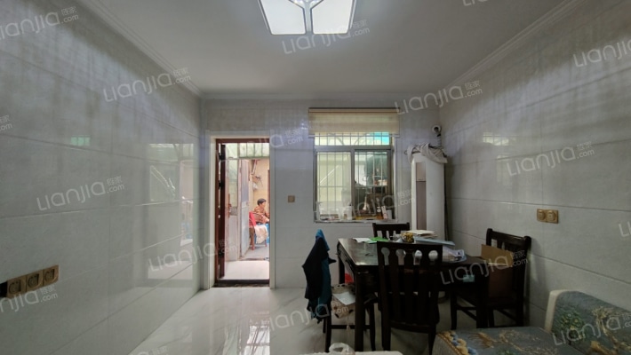 向阳大道东路二手房实景图