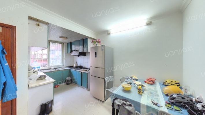 叙丰里二手房实景图