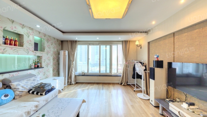 SR国际新城二手房实景图