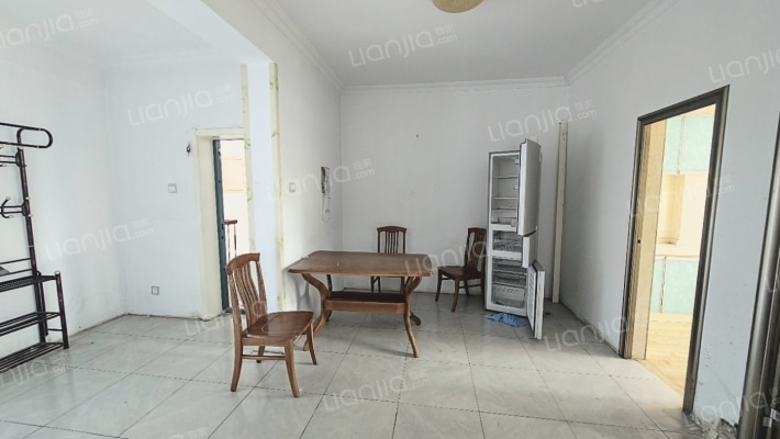 石油公司家属院 2室2厅 南 北-餐厅