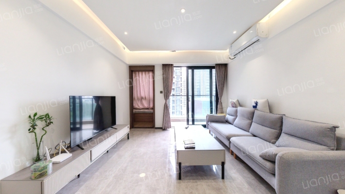 万科翡翠中央.翡玲苑二手房实景图