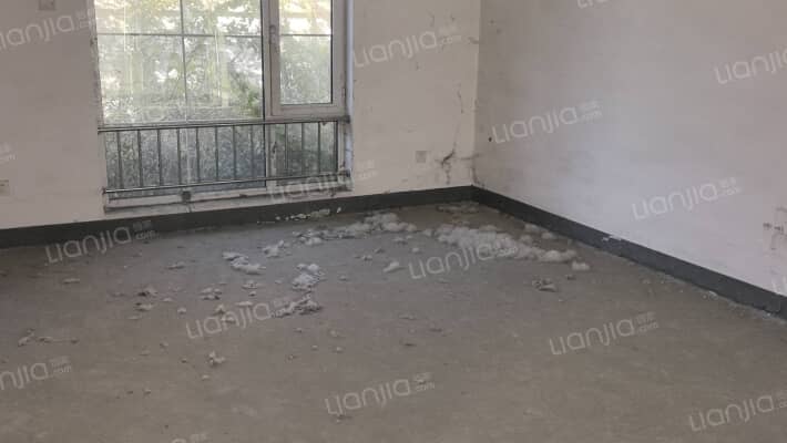 田纳溪湖二手房实景图