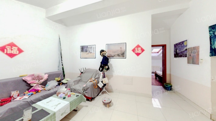 凤凰山路33号二手房实景图