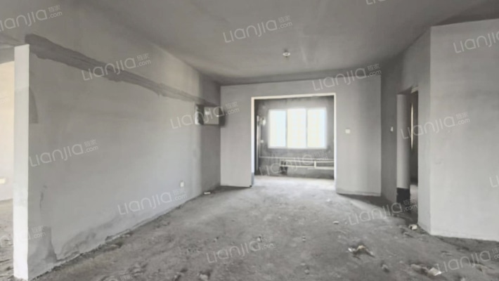 838公交总站旁 钻石商圈 客厅双卧朝南 业主靠谱售-餐厅