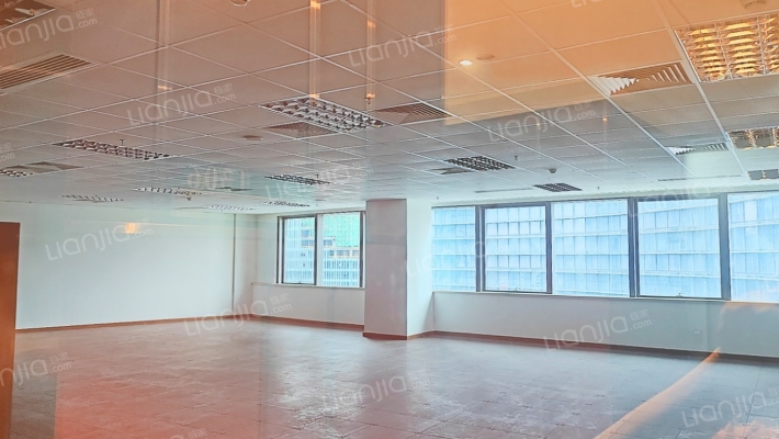 中国华融大厦二手房实景图