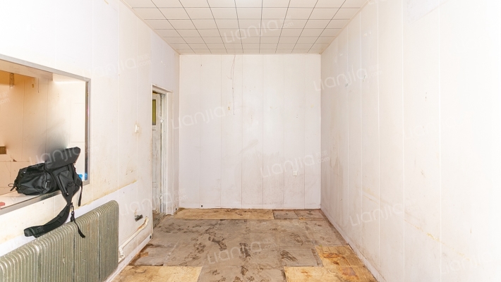 江城大街33号二手房实景图