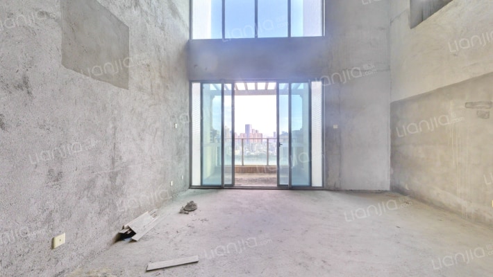 公园大地十期二手房实景图