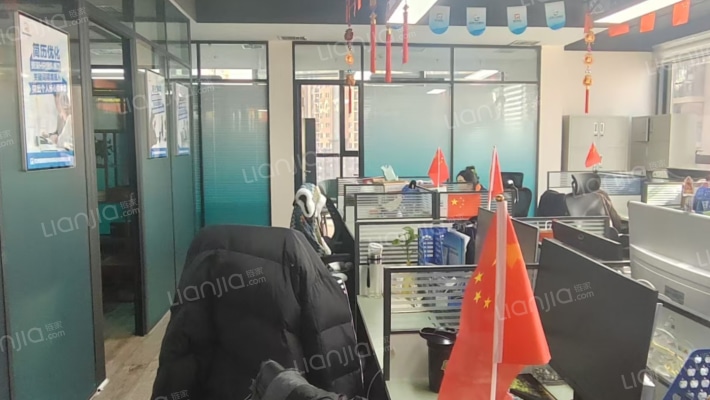 万达中心二手房实景图