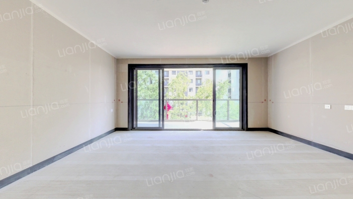 高新·和锦莲序二手房实景图