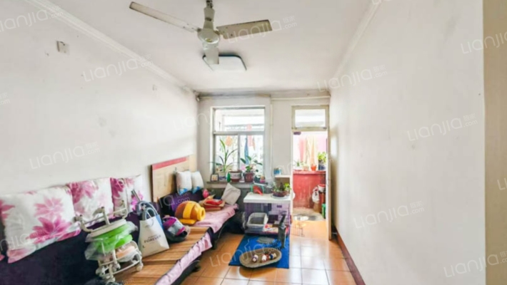 自来水公司二手房实景图