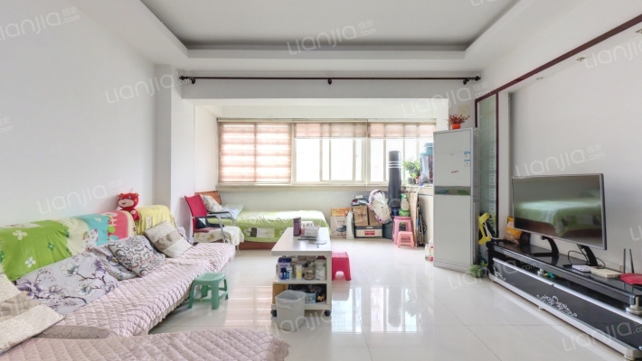 乐居东方小区二手房实景图