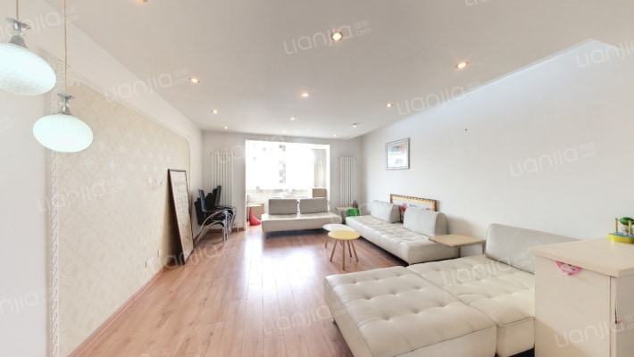 54B区二手房实景图