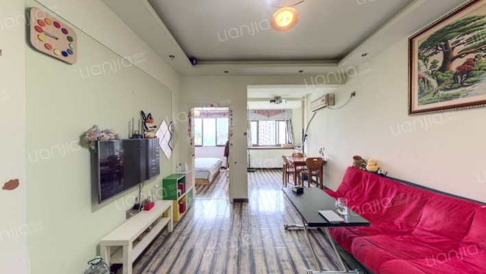 城市童话二手房实景图