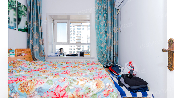 亚星国际公寓 精装大三阳 全明户型 采光好视野好-卧室A