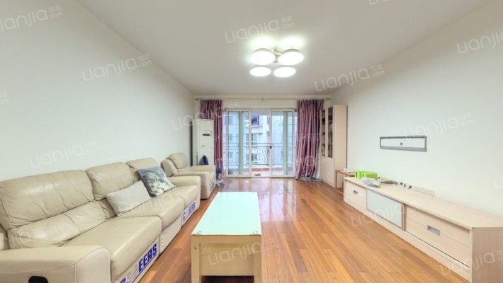 万科优诗美地二手房实景图