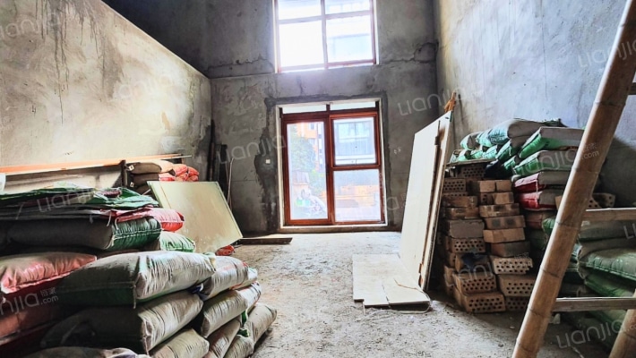 金地湖城大境同禧二手房实景图