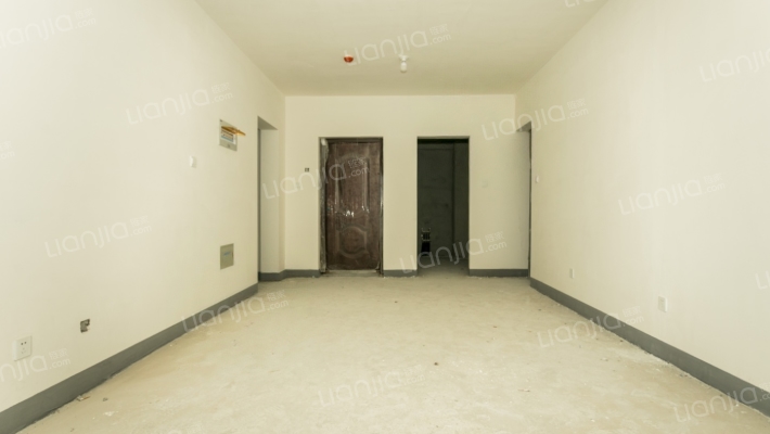 石马坪 品质小区 电梯房 两室一厅 中间楼层 看房方便-客厅