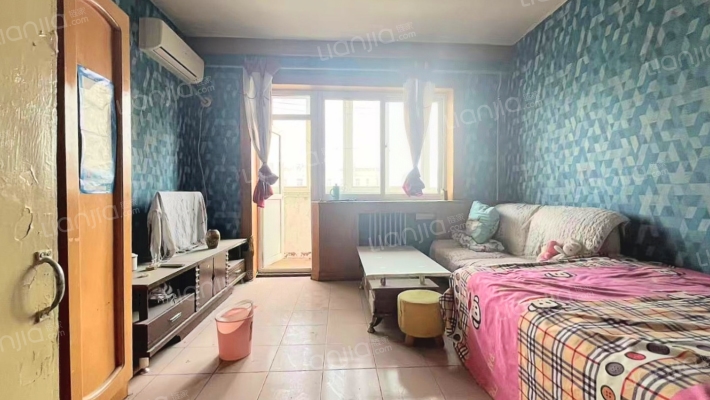 建厂局三队  满五唯一  税少，业主诚意出售-卧室A