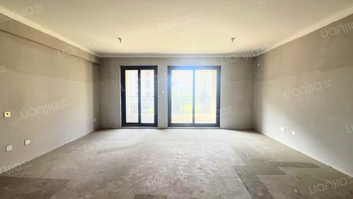 融创·领地 凤鸣桃源风雅颂二手房实景图