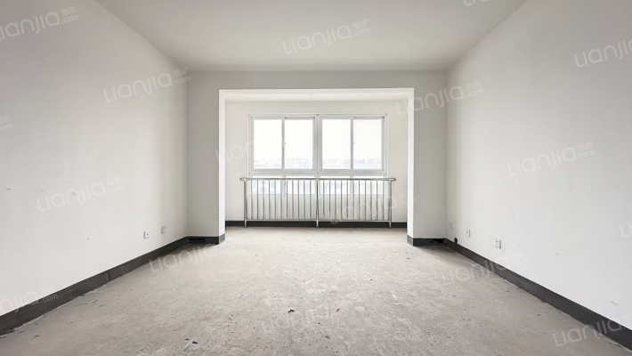 滨江三期二手房实景图