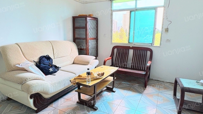 青年路355号二手房实景图