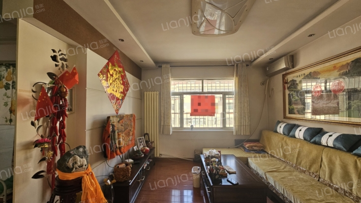 泰山职业技术学院家属楼宿舍区二手房实景图