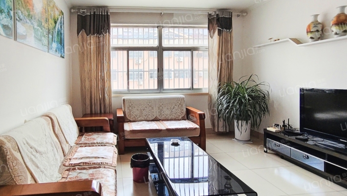 中阳东城花园二手房实景图